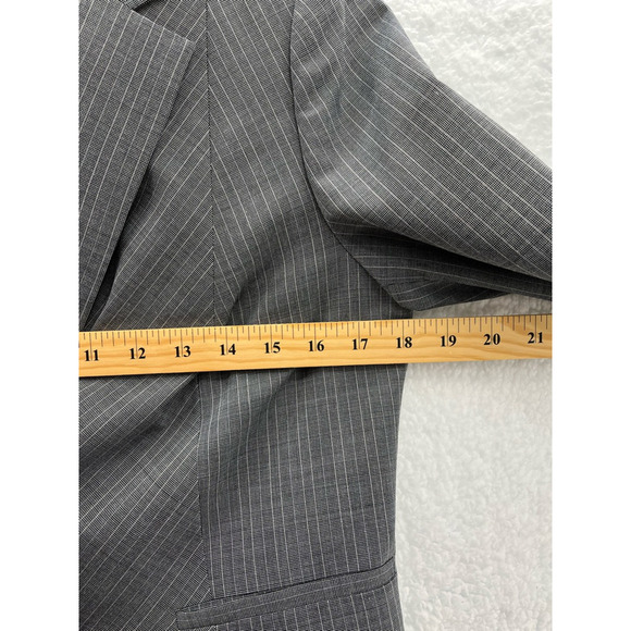 Tavora Womens Suit Jacket Gray Stripe Long Sleeve Notch Lapel Jetted Pockets 6 - Picture 6 of 8